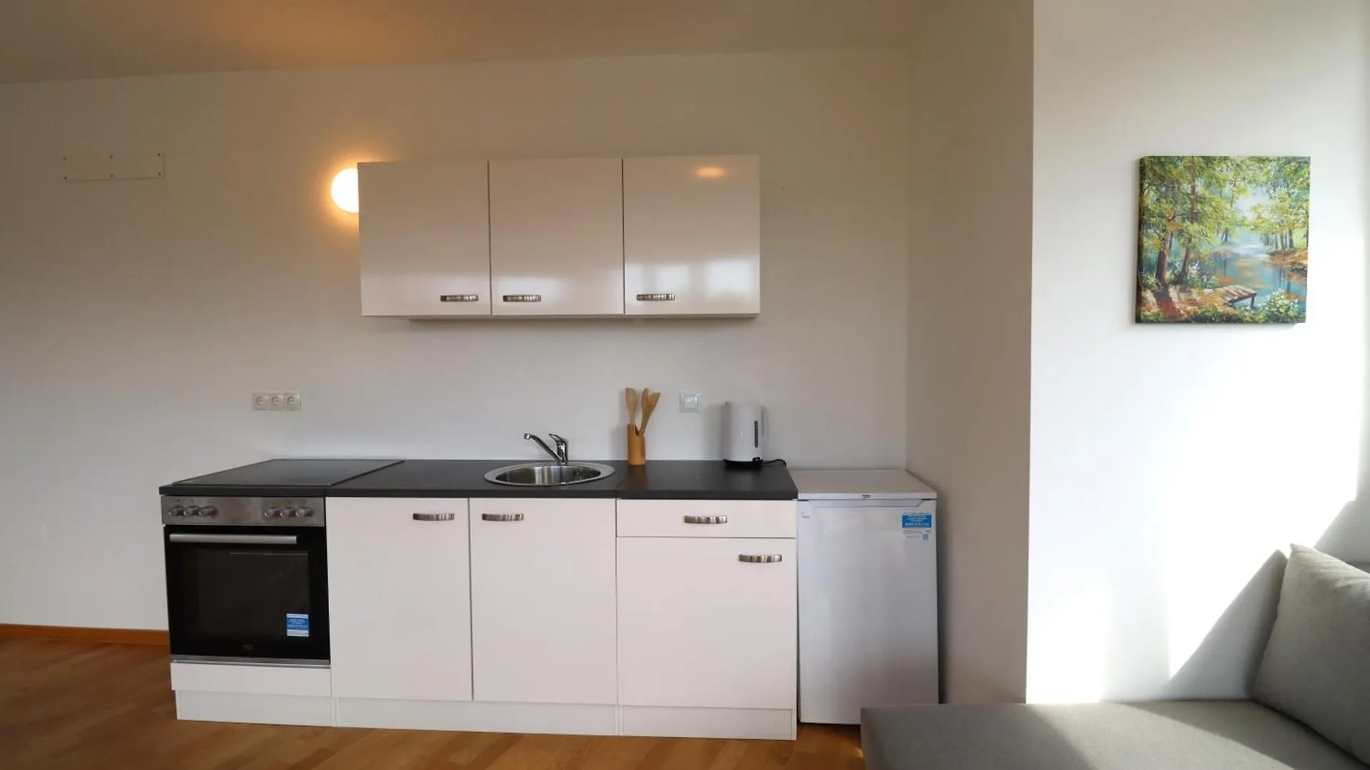 Wohnflair Mit Balkon T25 Appartement Wenen