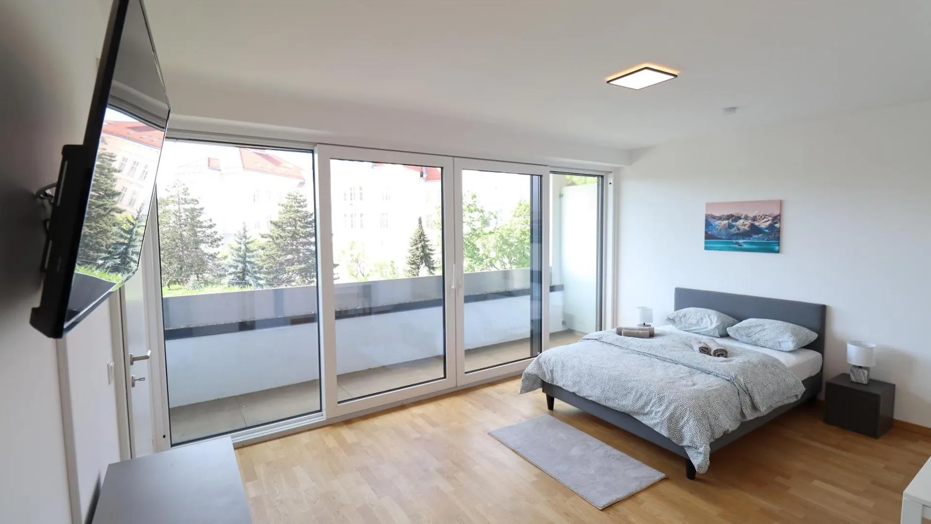 Wohnflair Mit Balkon T25 Appartement Wenen
