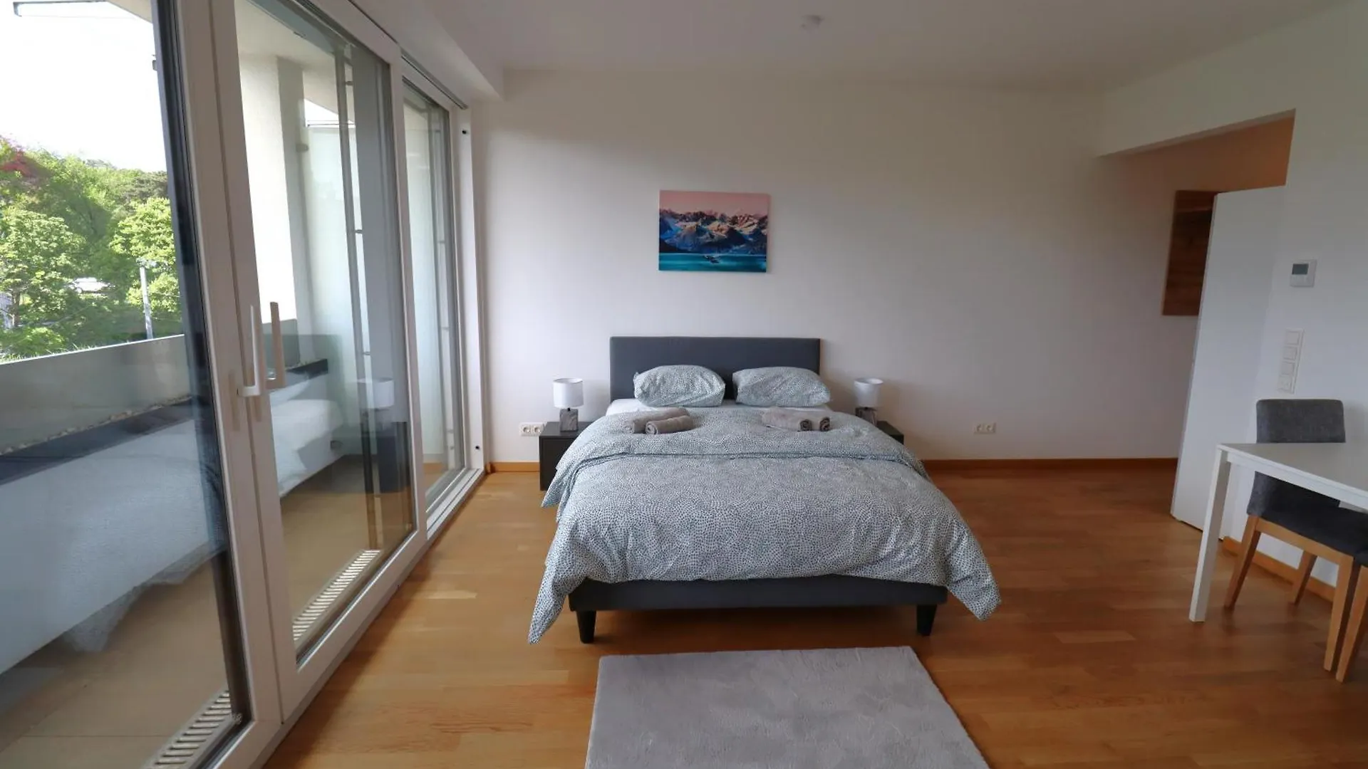 Wohnflair Mit Balkon T25 Appartement Wenen